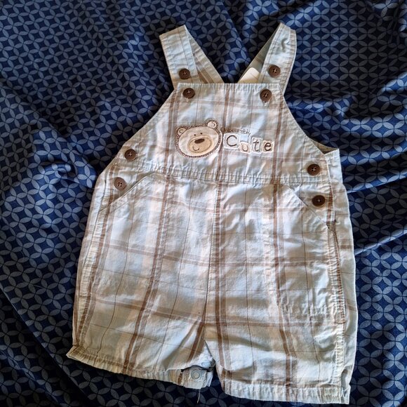 unbearably cute overall 6 to 9 months - Picture 1 of 4